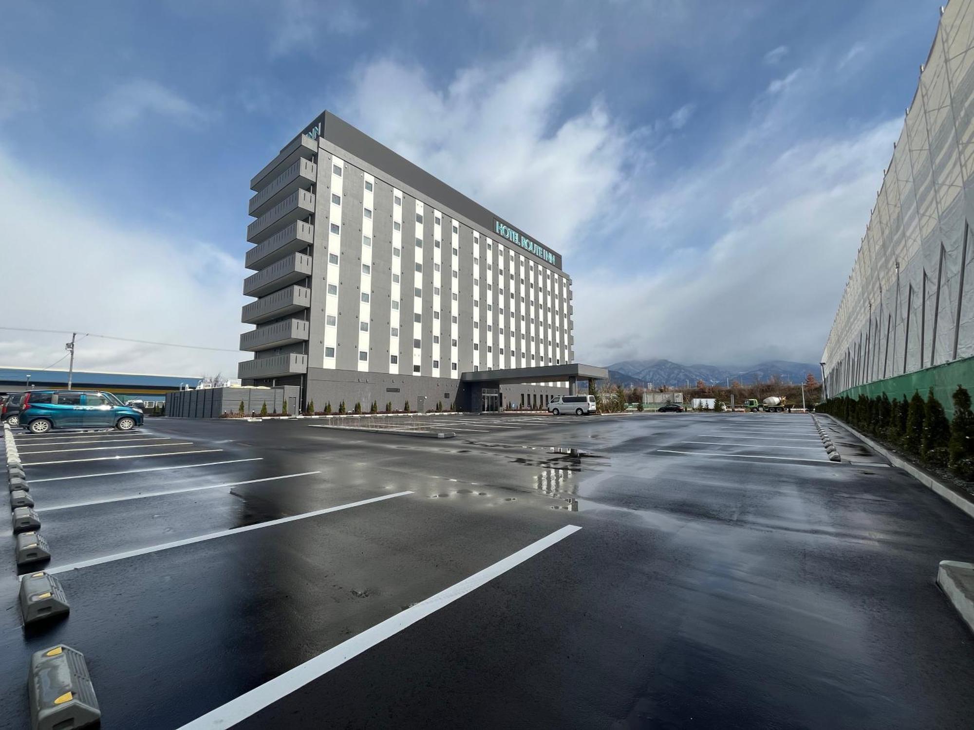 Hotel Route Inn Suzaka Bagian luar foto